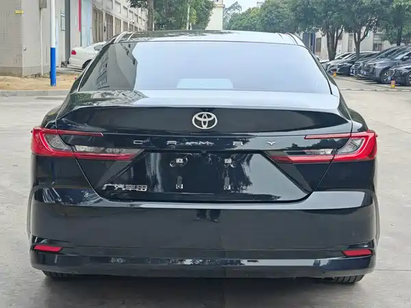 Toyota Camry 2024