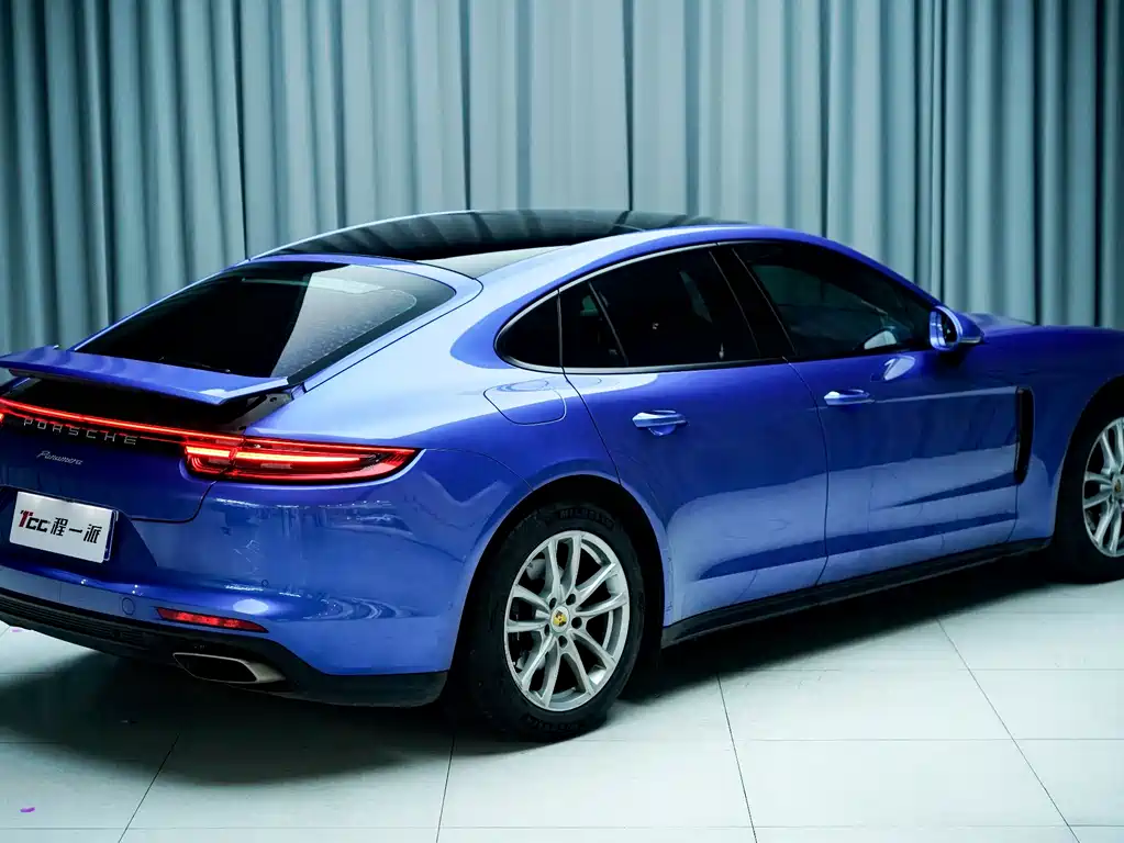 Porsche Panamera 2018