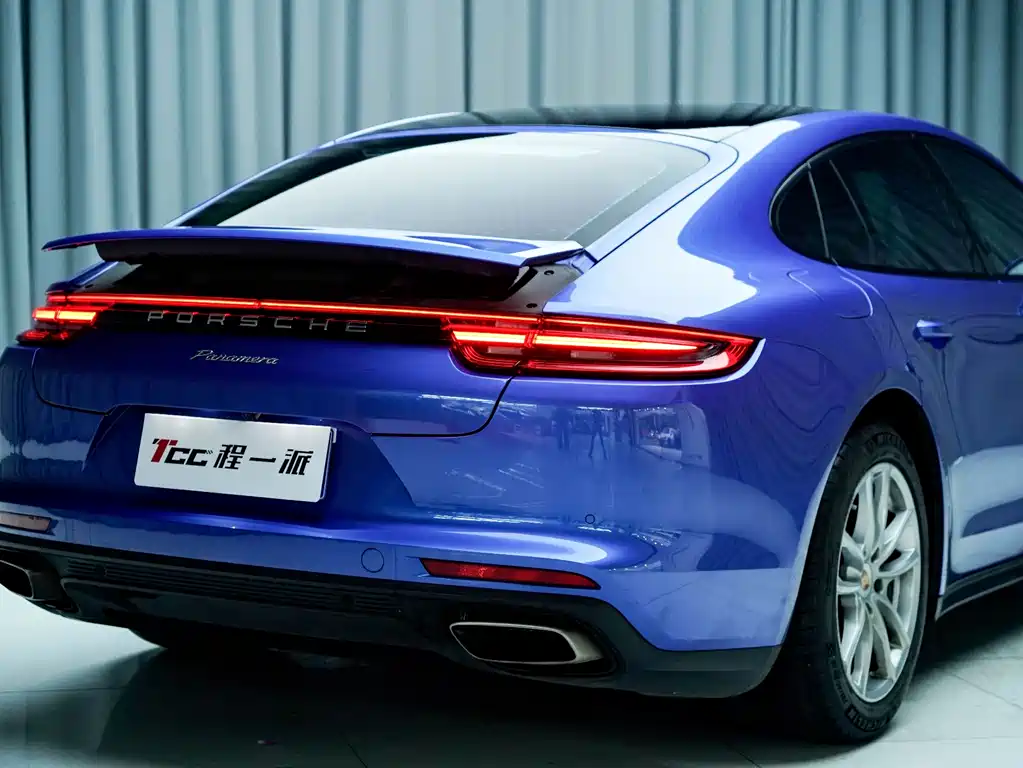 Porsche Panamera 2018