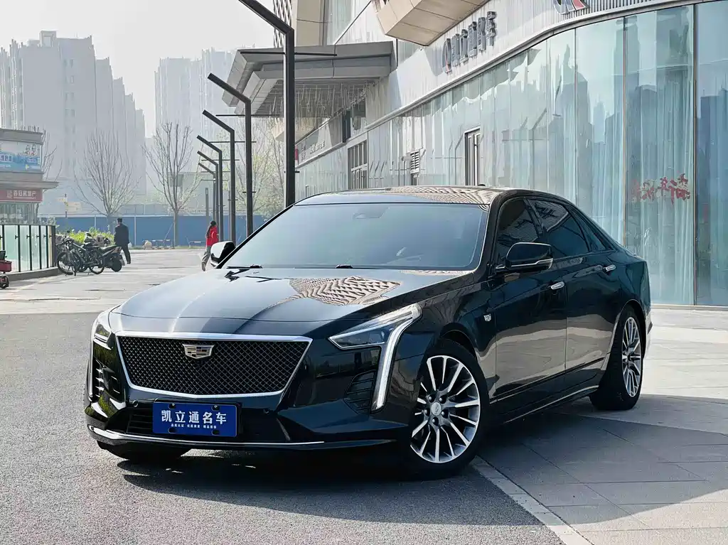 Cadillac CT6 2022 — фото 1