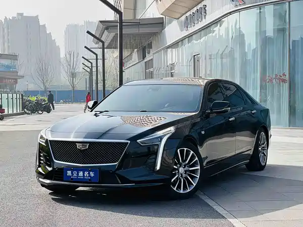 Cadillac CT6 2022