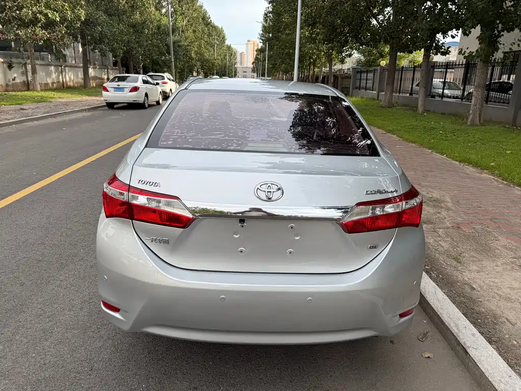 Toyota Corolla 2016 — фото 12