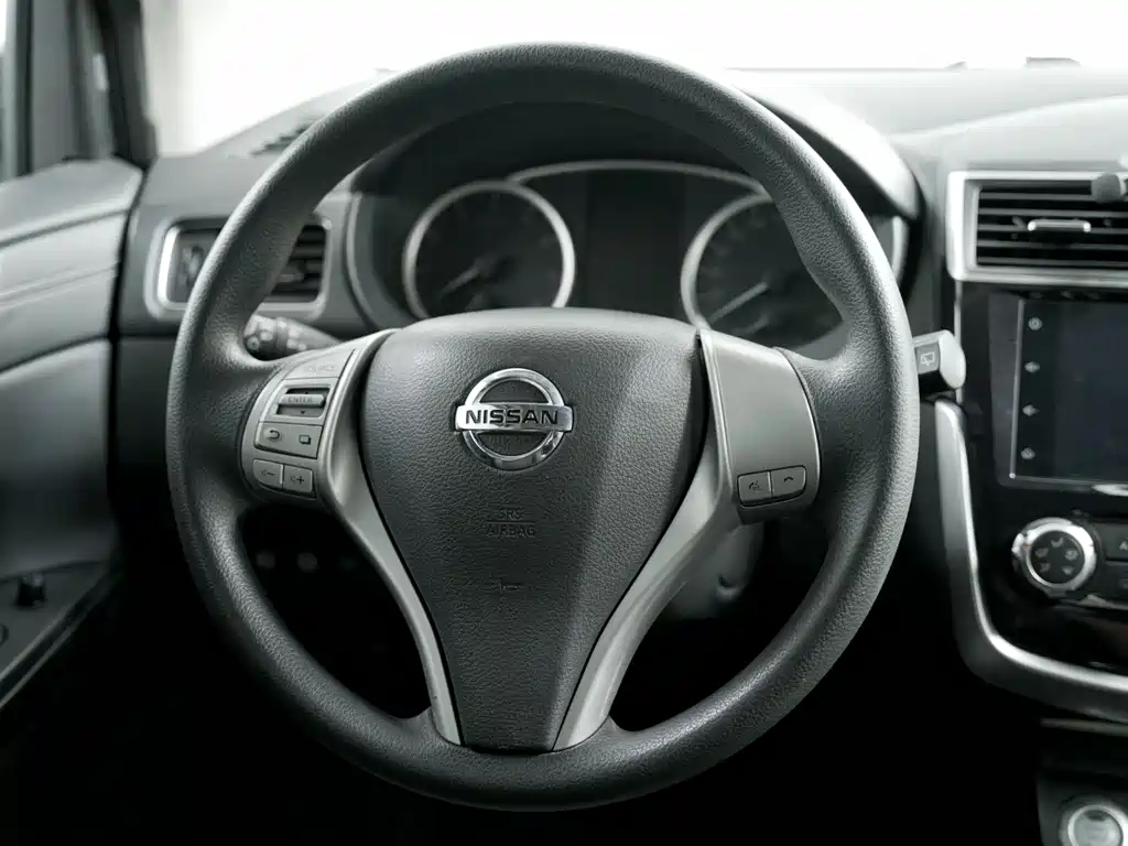 Nissan Tiida 2019 — фото 5