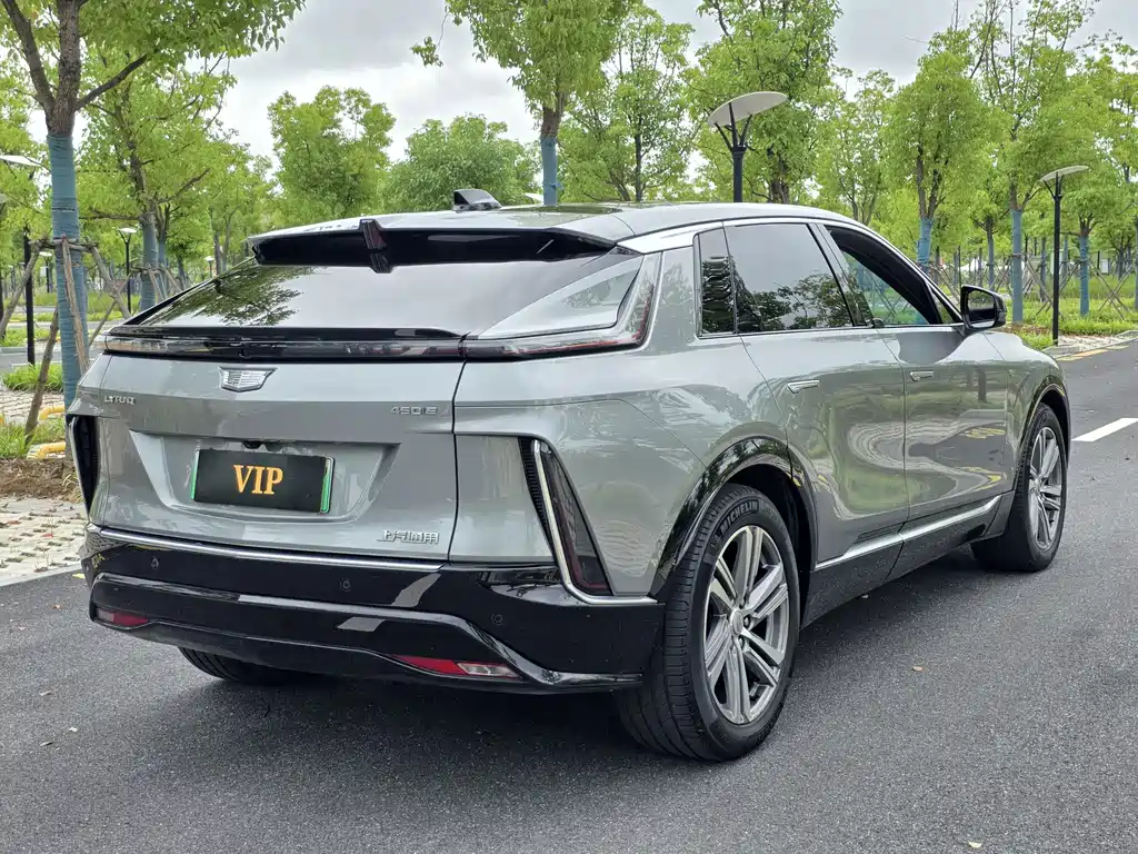 Cadillac Lyriq 2023