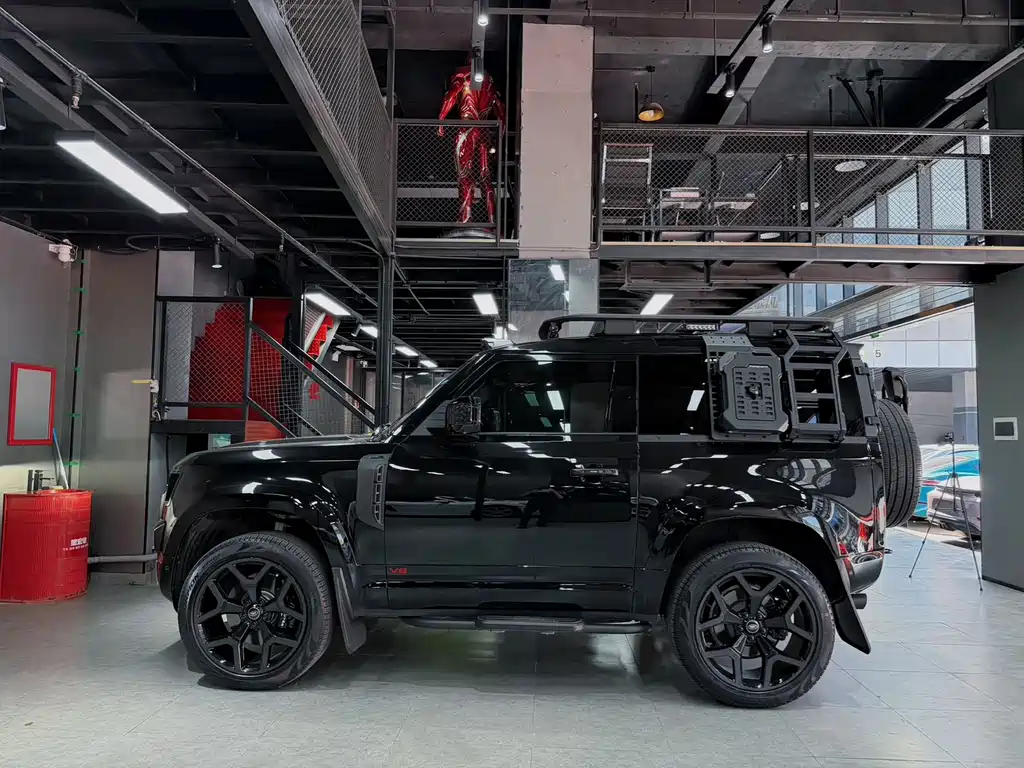 Land Rover Defender 2022 — фото 4