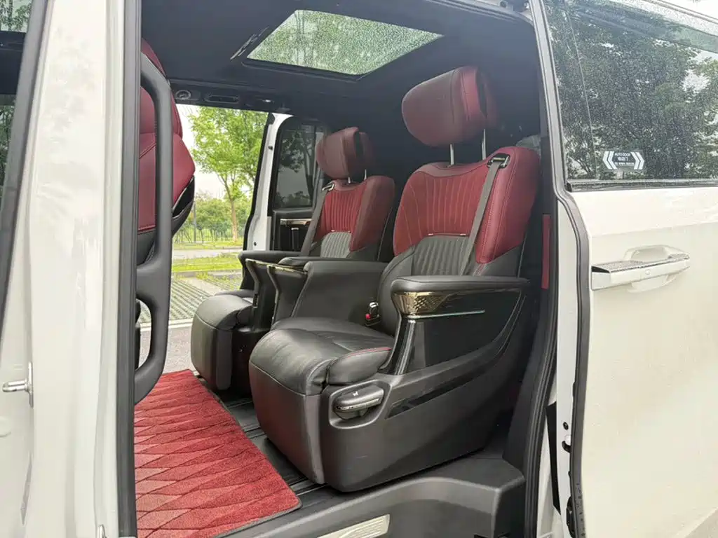 GAC Motor Trumpchi M8 2023 — фото 14