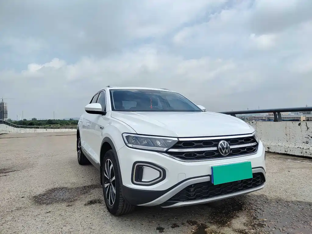 Volkswagen T-Roc 2025