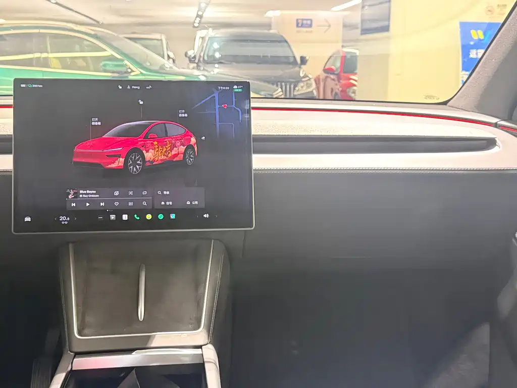 Tesla Model Y L 2025 — фото 11