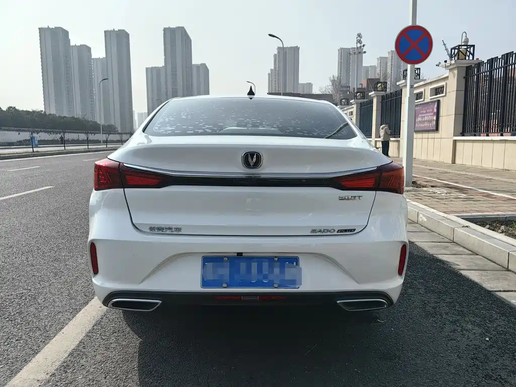 Changan Eado 2020 — фото 5