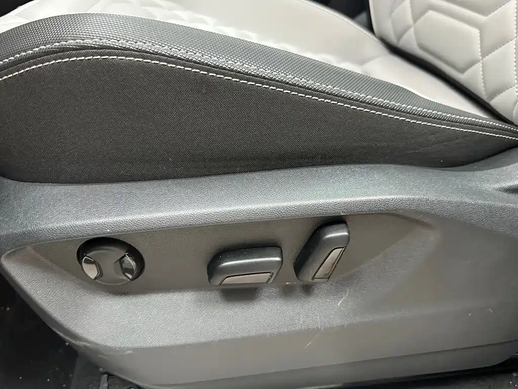 Volkswagen Tayron 2023 — фото 30