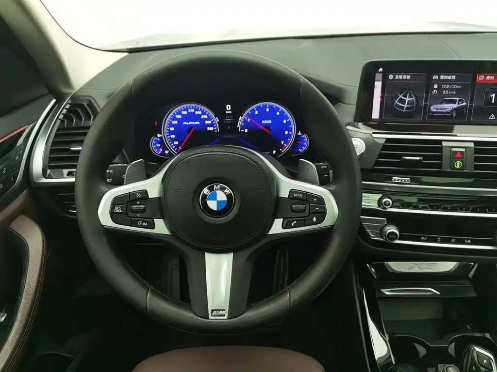 BMW X3 2019 — фото 11
