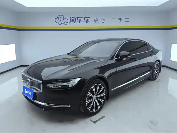 Volvo S90 2023
