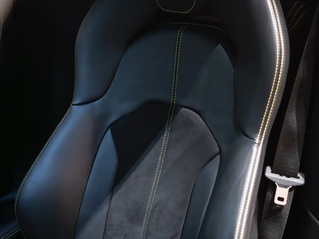 Ferrari F8 2021 — фото 9