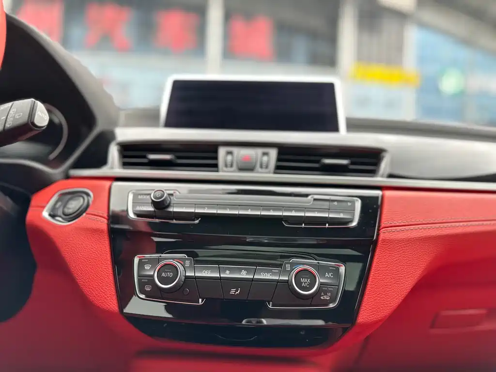 BMW X2 2020 — фото 15