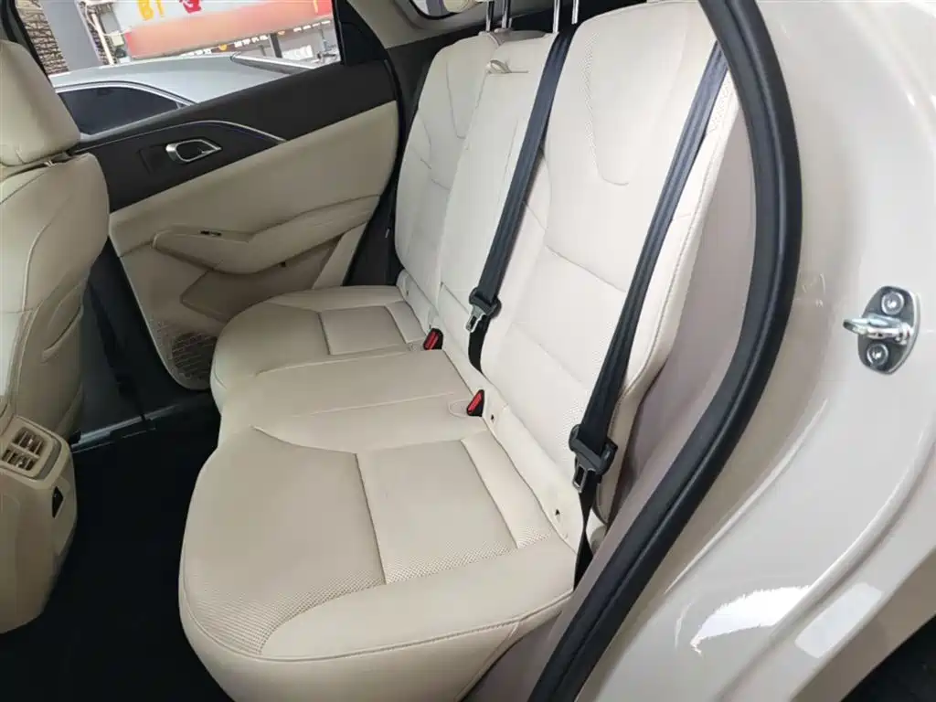 Haval Xiaolong MAX 2025 — фото 17