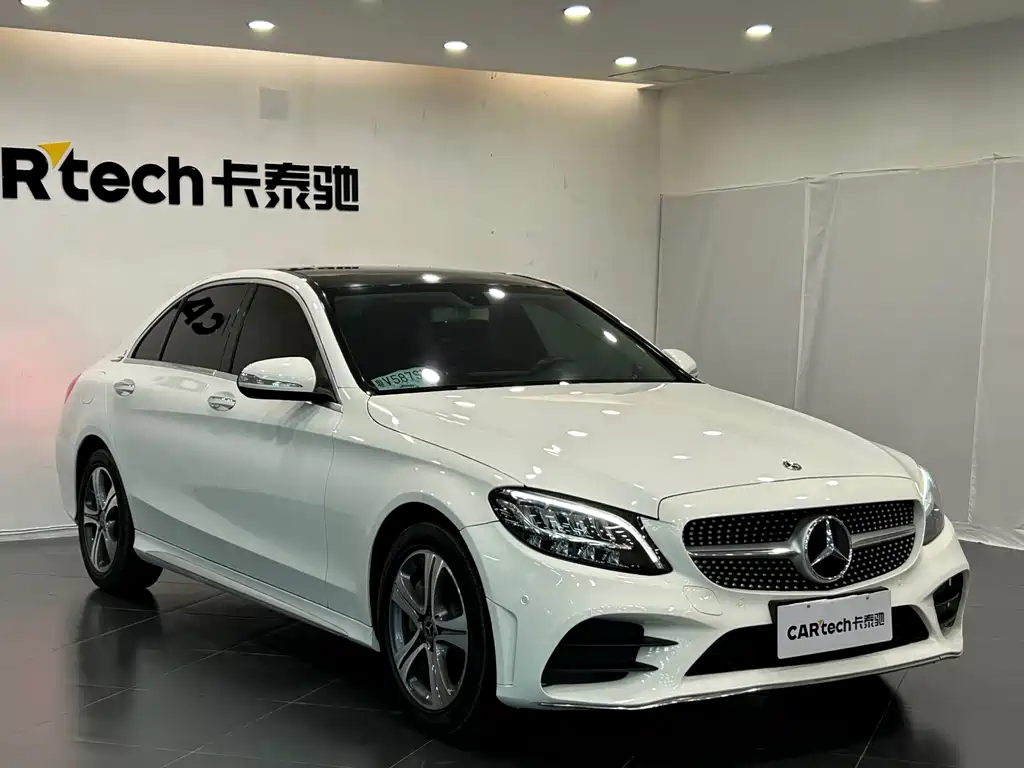 Mercedes-Benz C-Class 2020 — фото 2