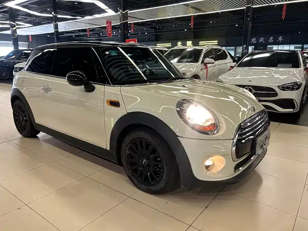 MINI 2016