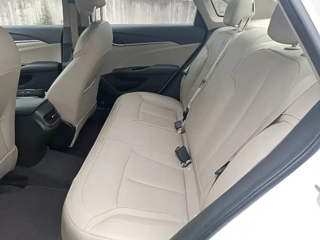 Buick Excelle 2017 — фото 17