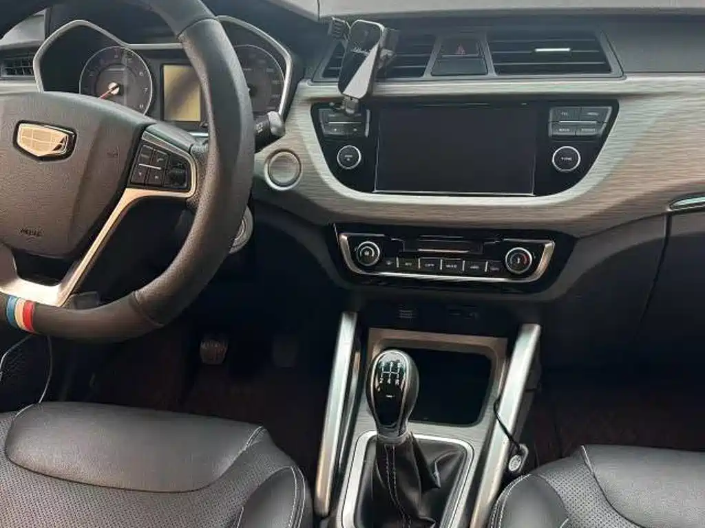 Geely Vision X3 2017