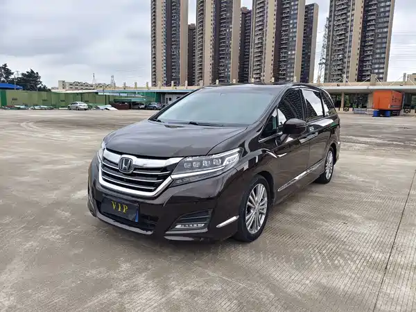 Honda Elysion 2017