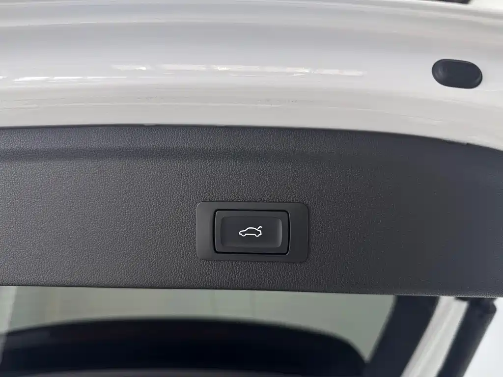 Audi A3 2021 — фото 20