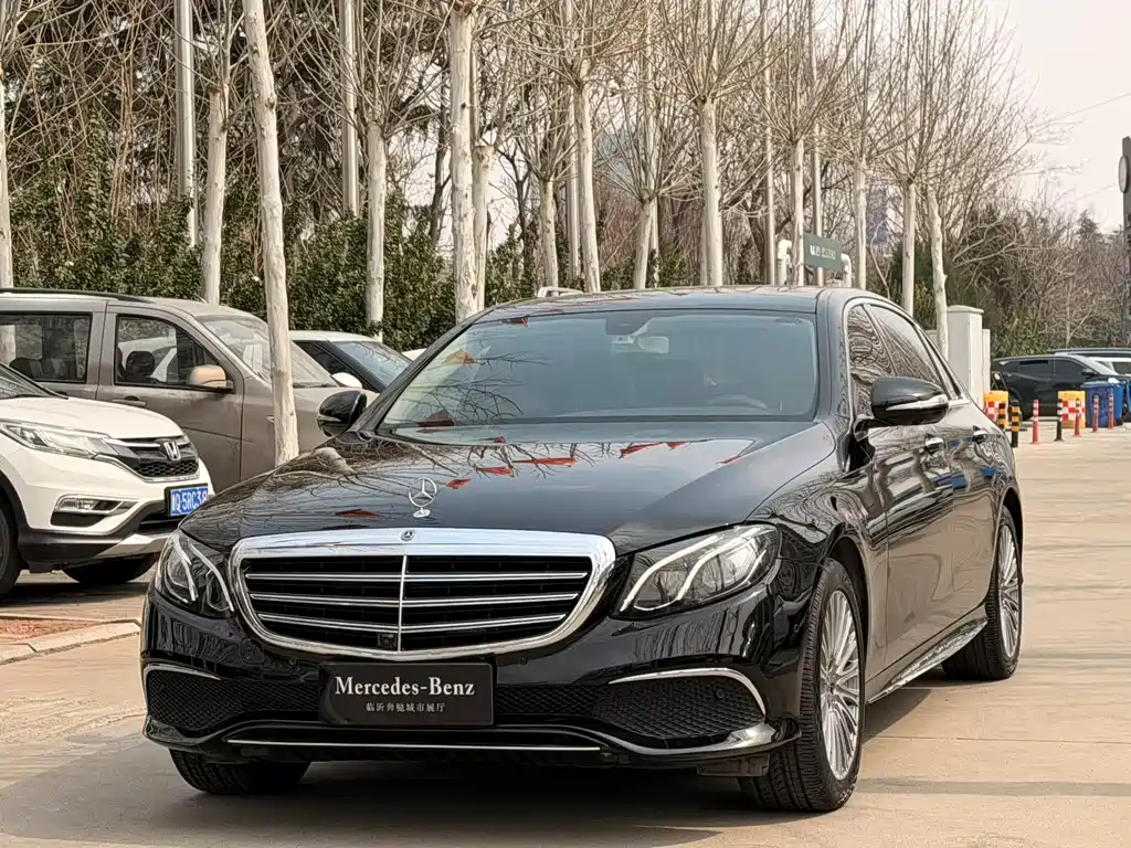Mercedes-Benz E-Class 2019 — фото 1