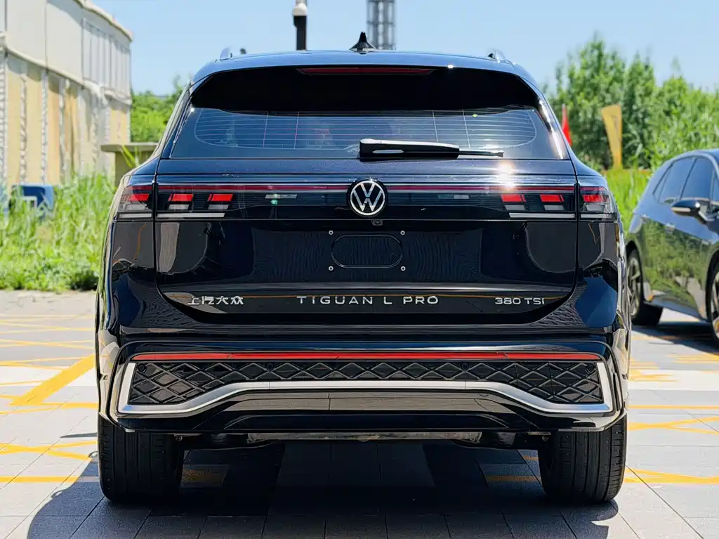 Volkswagen Tiguan L 2026 — фото 5