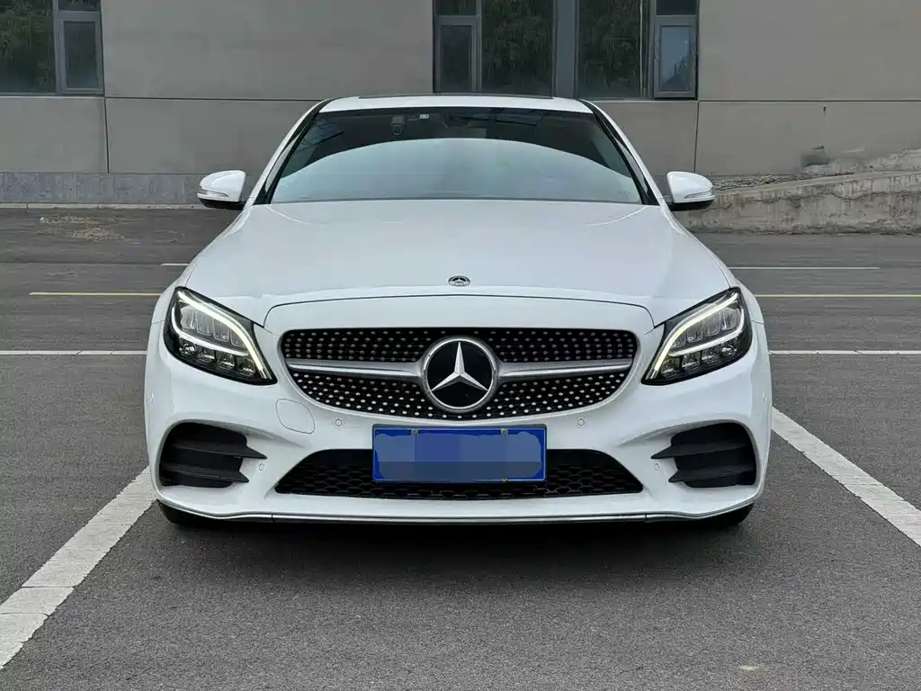 Mercedes-Benz C-Class 2019