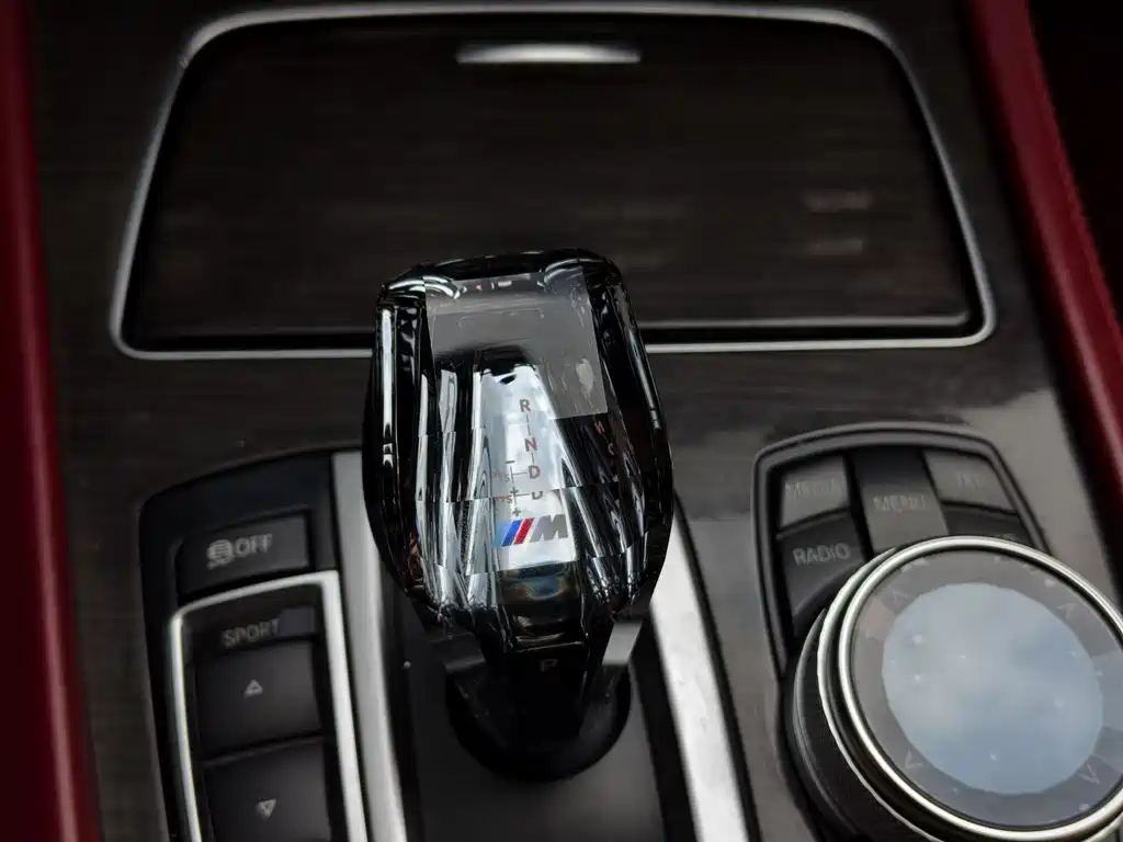 BMW 7 Series 2014 — фото 13