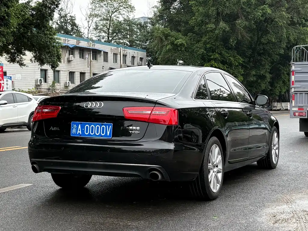 Audi A6L 2014 — фото 9