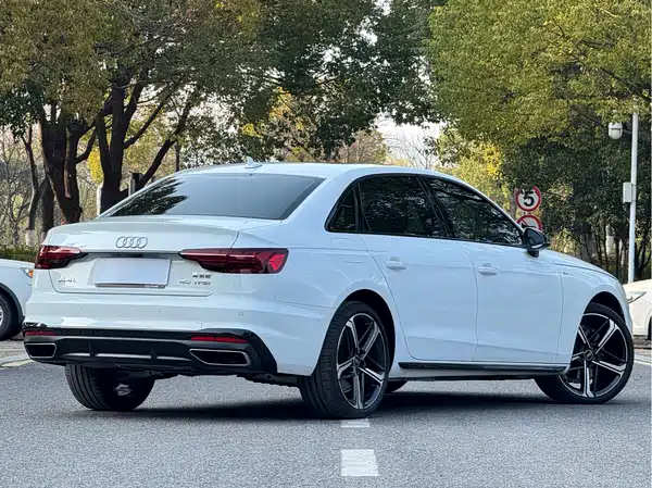 Audi A4L 2024