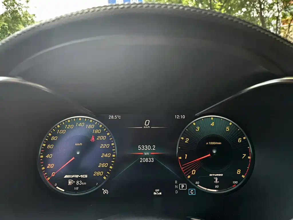 Mercedes-Benz C-Class AMG 2023 — фото 11