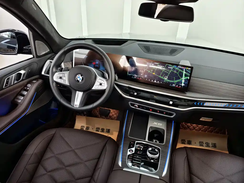 BMW X5 2025 — фото 10