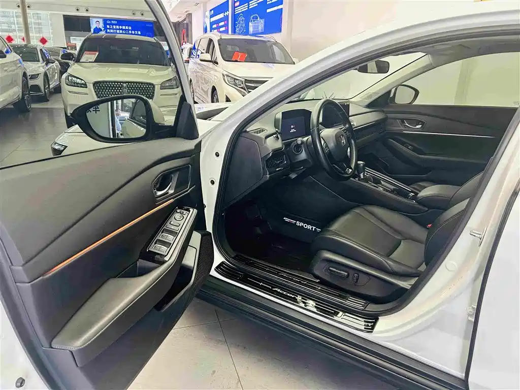 Honda Accord 2023 — фото 20