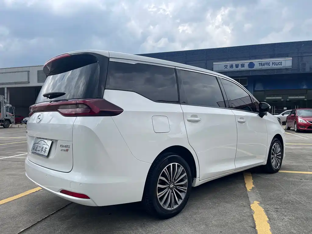 GAC Motor Trumpchi M6 2019 — фото 15