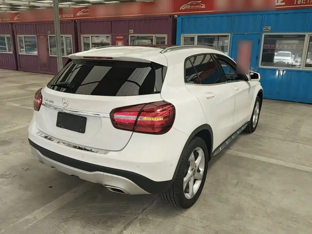 Mercedes-Benz GLA 2018