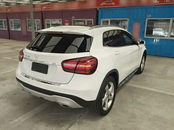 Mercedes-Benz GLA 2018