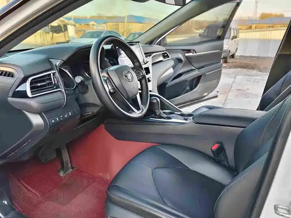 Toyota Camry 2023