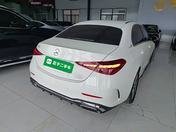 Mercedes-Benz C-Class 2022