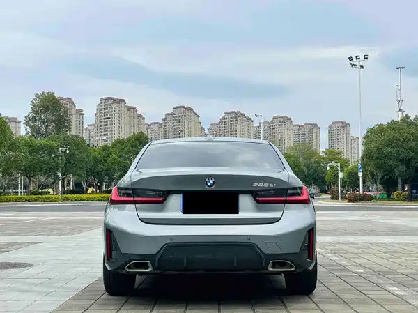 BMW 3 Series 2023