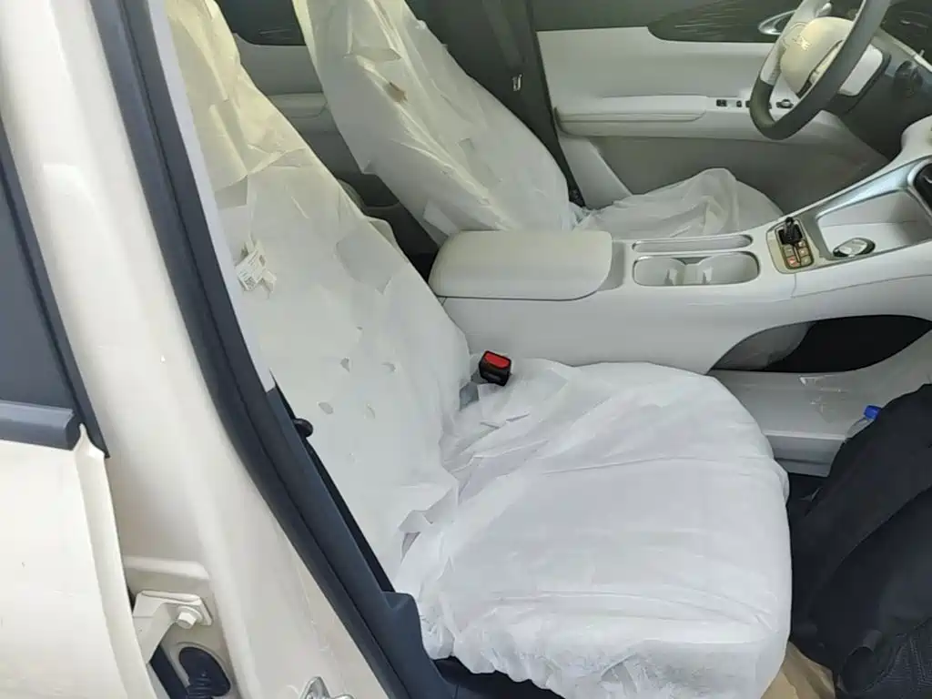 Geely Galaxy Starwish 2026 — фото 25