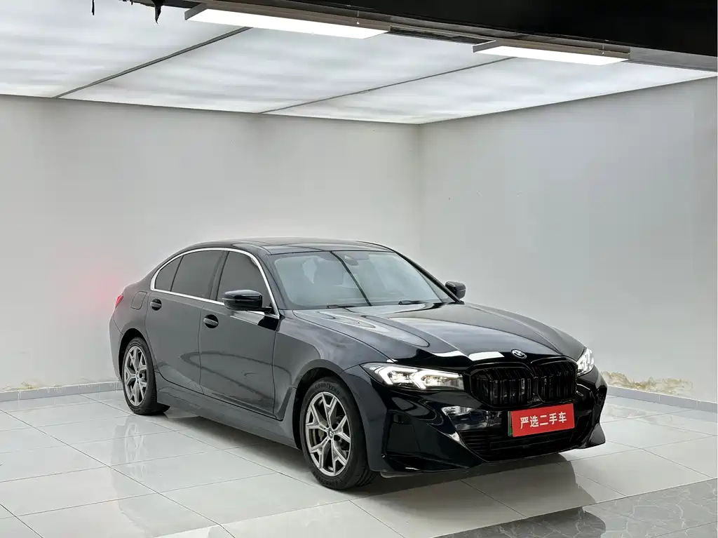 BMW i3 2025
