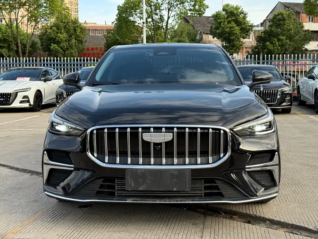 Geely Emgrand 2026