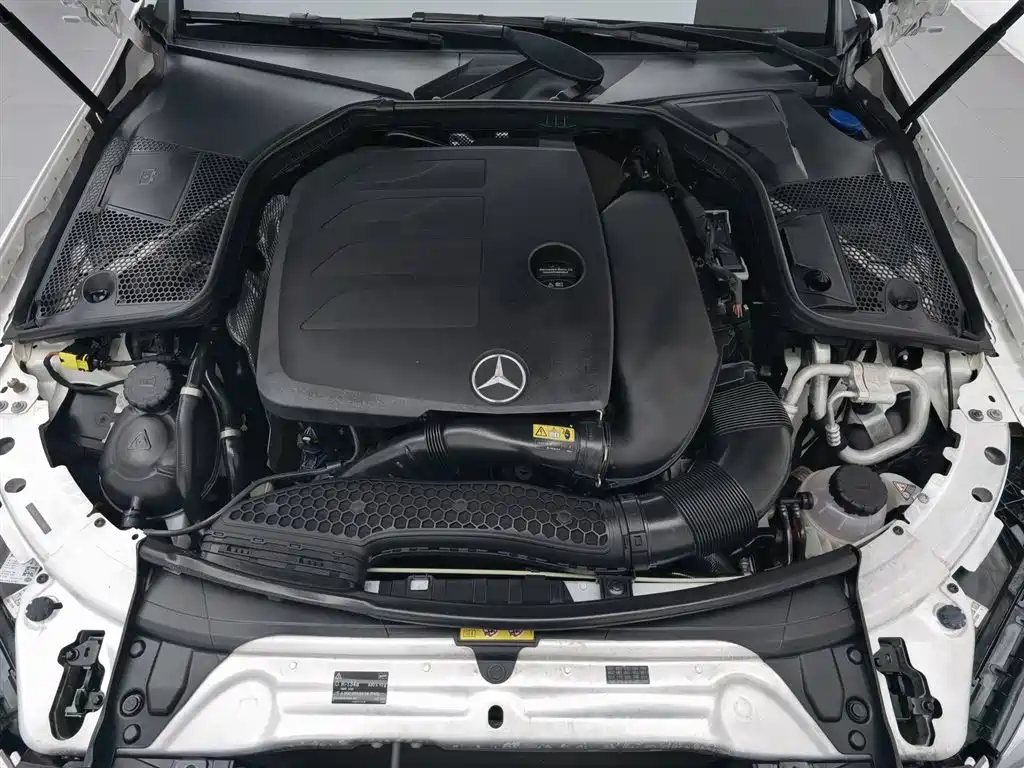 Mercedes-Benz C-Class 2020 — фото 6