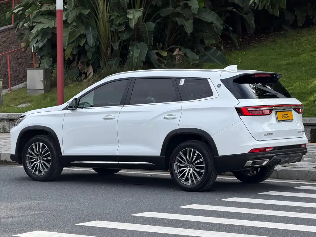 Jetour X90 PLUS 2025