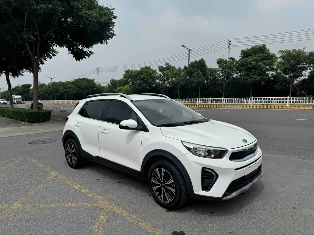 Kia KX1 2019