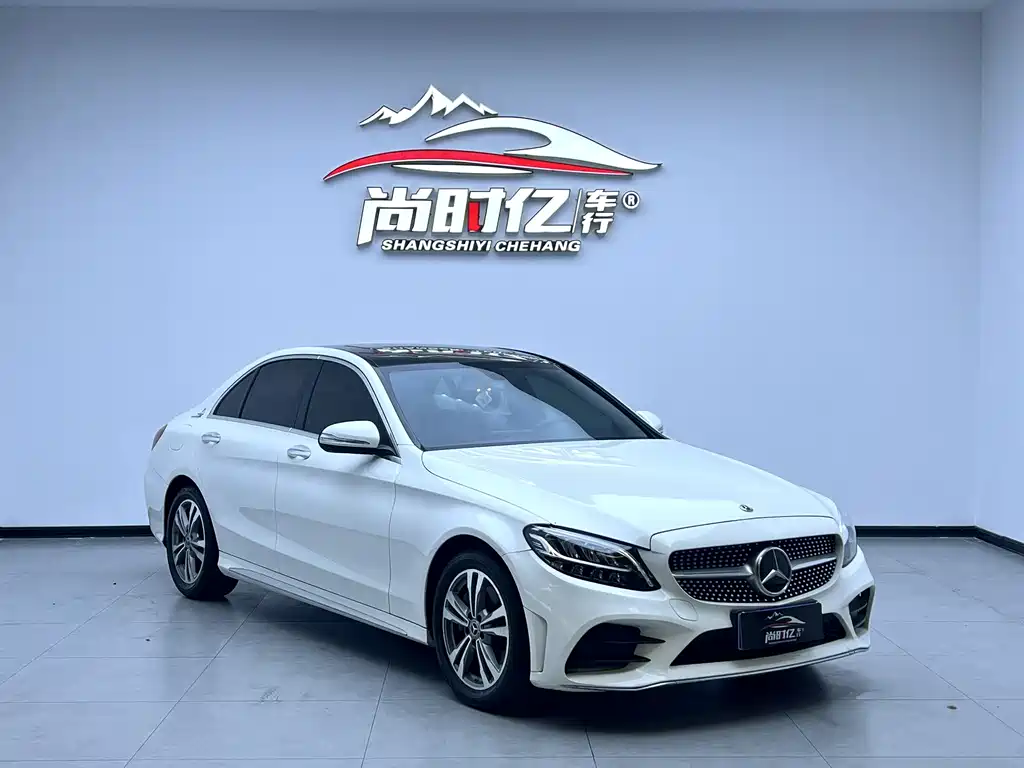 Mercedes-Benz C-Class 2020 — фото 3