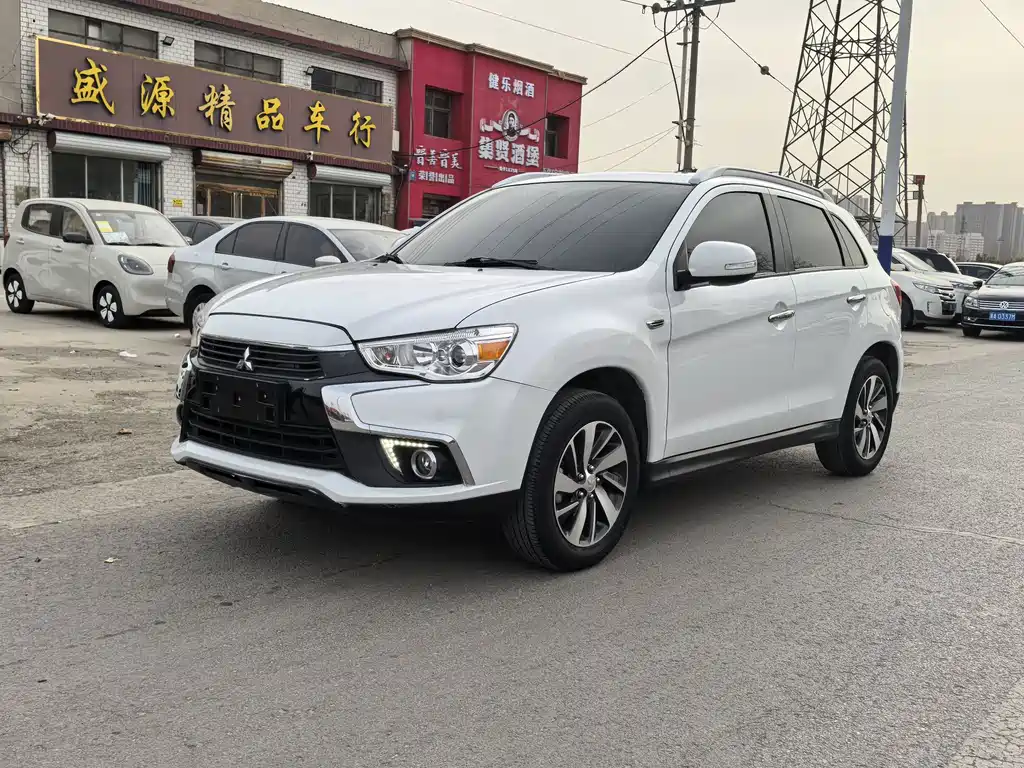 Mitsubishi ASX 2020 — фото 1