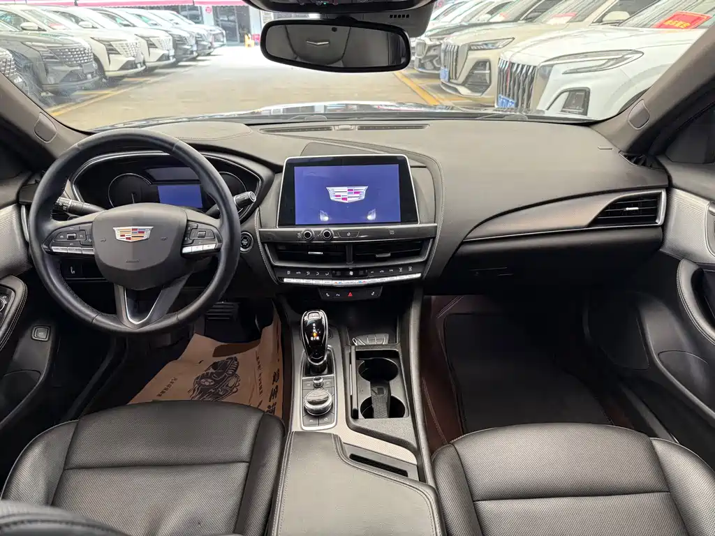 Cadillac CT5 2021 — фото 13