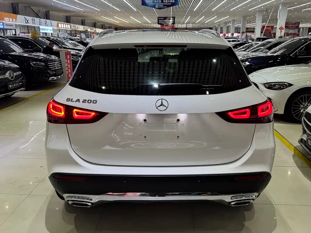 Mercedes-Benz GLA 2021 — фото 10